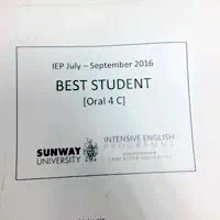 山内 花哉穂さん（サンウェイ大学）Best Student