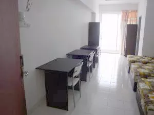 ユニットC３人部屋