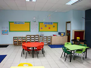 小学生低学年用教室