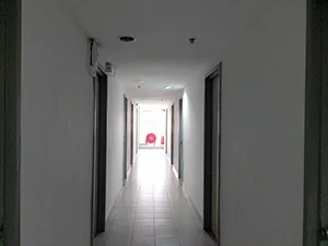 寮内