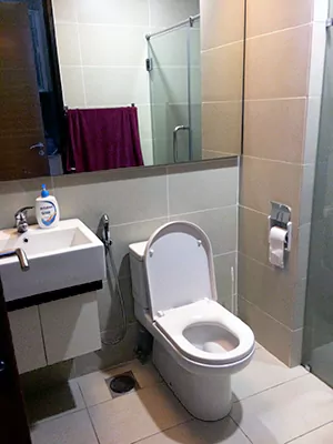 １人部屋(大)専用シャワー・トイレ
