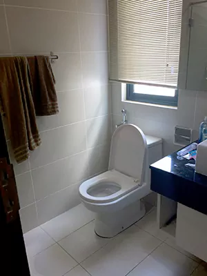１人部屋(大)専用トイレ
