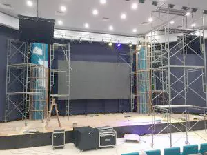 シアター型講堂