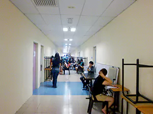 期末試験待ちの学生