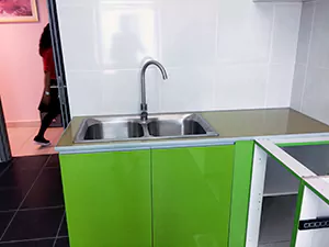 共用キッチン流し台