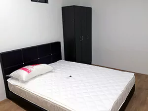 ２階１人部屋２(中：ベッド大)