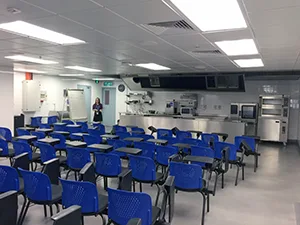 ホスピタリティー学部料理講義用教室