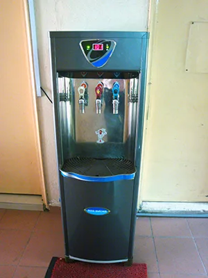 共用飲料水