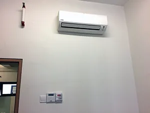 エアコン