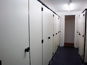 共用トイレ
