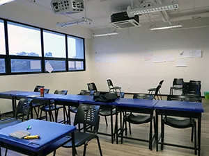 大学進学英語コース教室