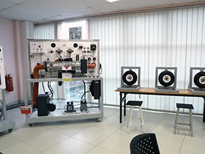 航空関係用実習用教室