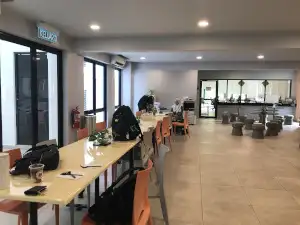 カフェテリア