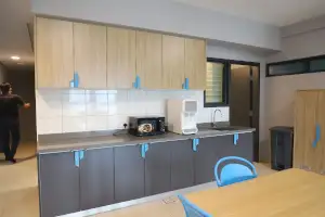 共用ダイニング(コンロなし)