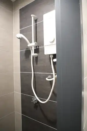 共用シャワー
