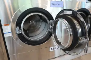 共用コインランドリー