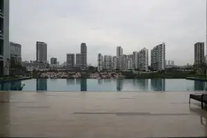 寮内プール