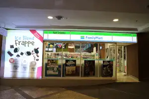 ファミリーマート