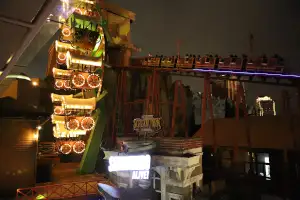 ジェットコースター