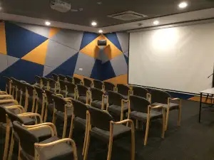 寮内シアター・イベントルーム