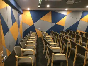 寮内シアター・イベントルーム