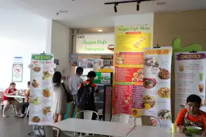 カフェテリア