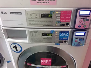 コインランドリー