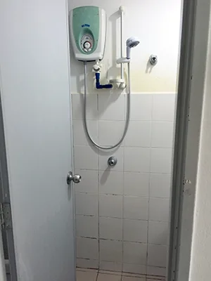 室内専用シャワー・トイレ